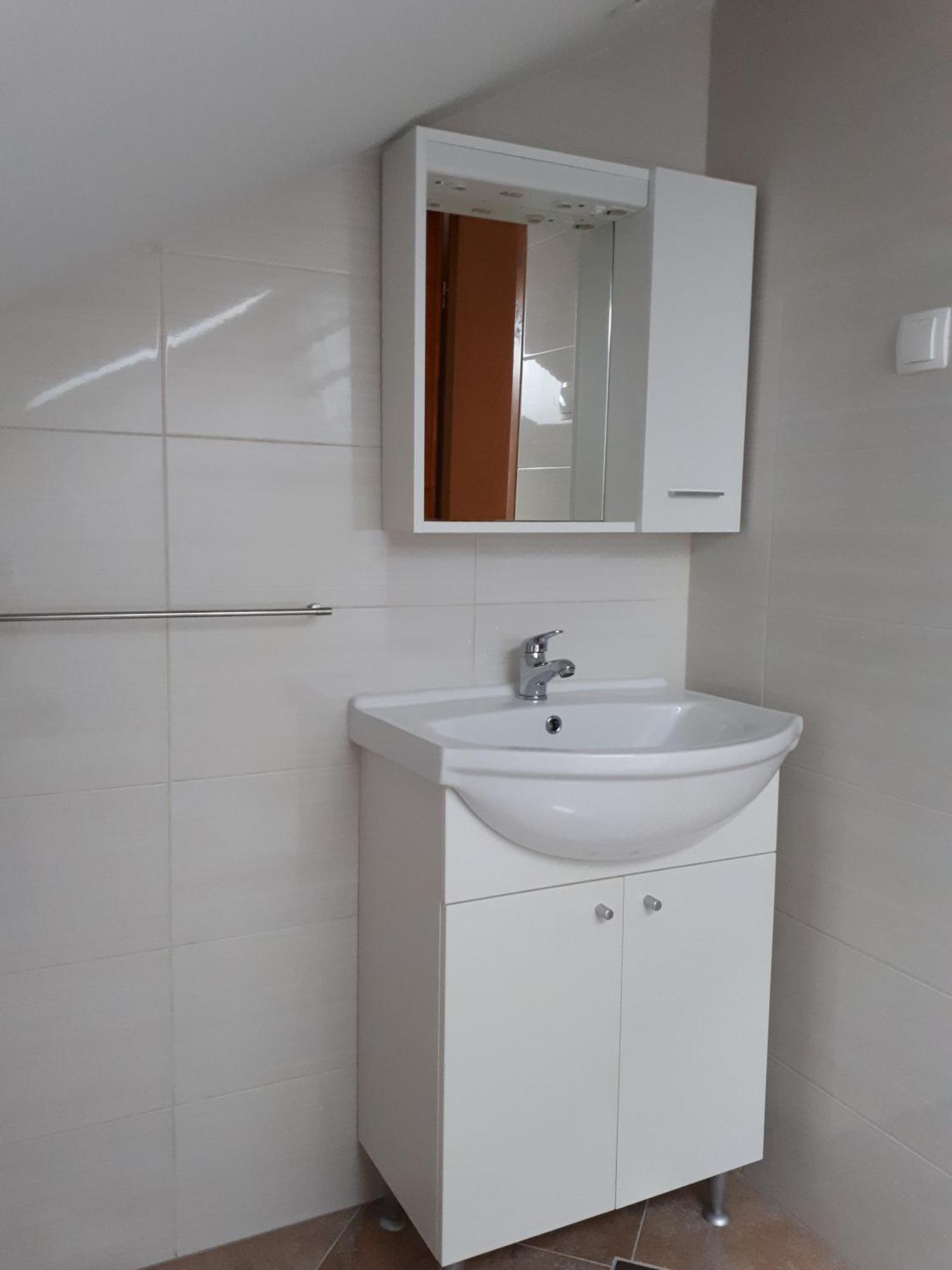 Apartment Tea นิน ภายนอก รูปภาพ